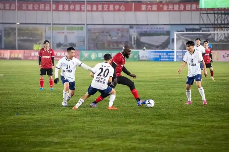国产真人做爰视频免费毁掉信任最快的方式：假装完美 